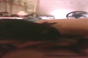 上海金融系白领实习生背着男友偷情啪啪  背景图片