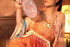 星澜是澜澜叫澜妹呀 献出宫廷春欲晚巨作 逆天美乳加上高颜值拍出国产风大片！  背景图片