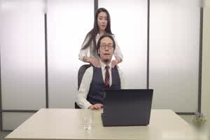 料理淫家 要做爱还是要做菜  背景图片