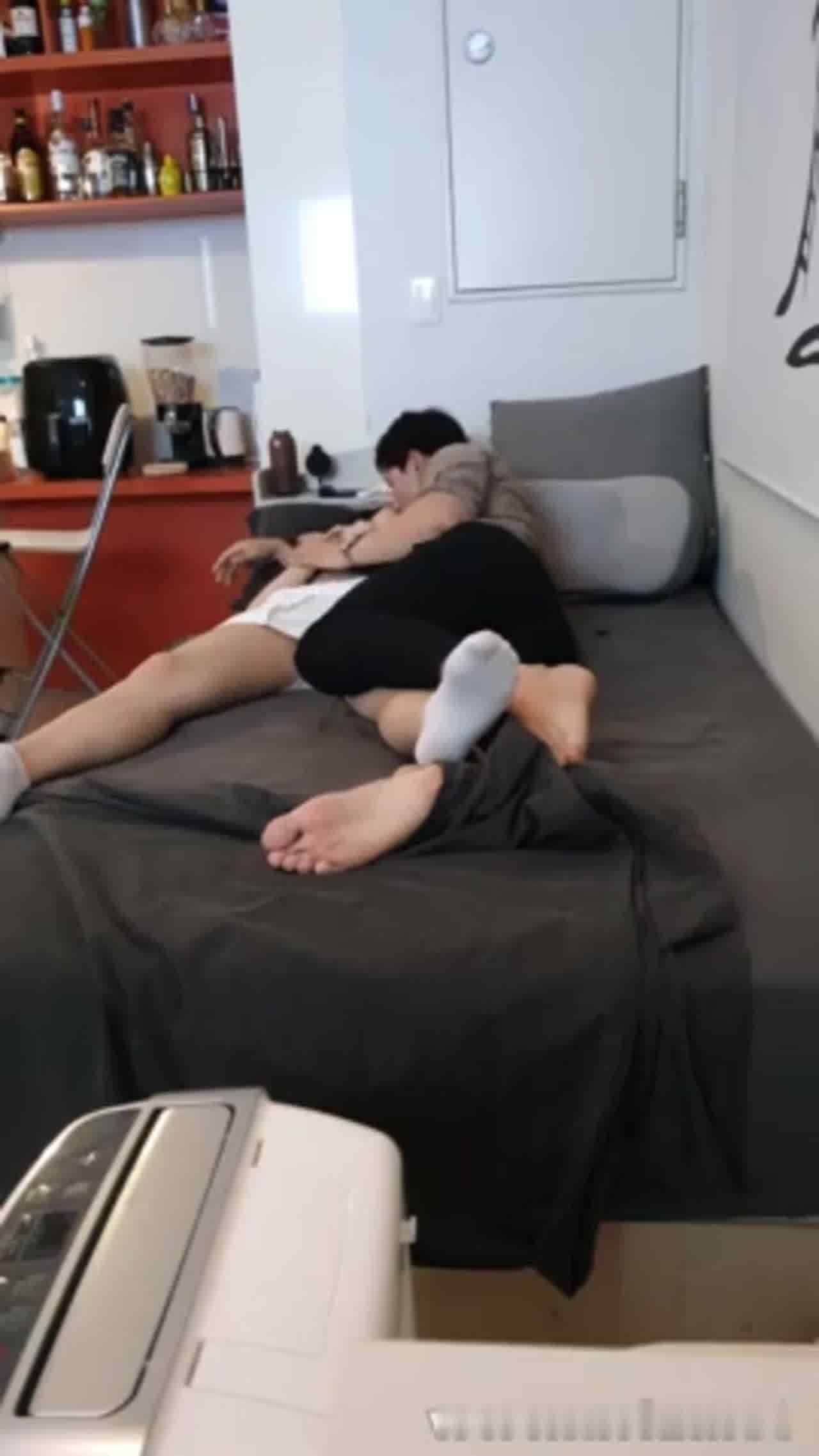  金先生探花 美艳御姊后背位 的剧照1