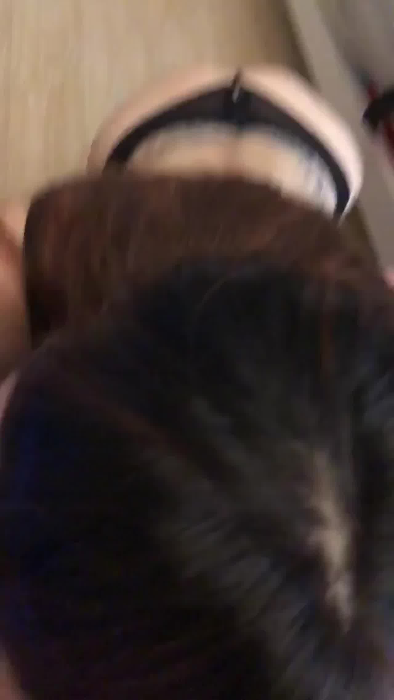  酒吧约炮小姐姐身材一级好爱吃几把 的剧照1