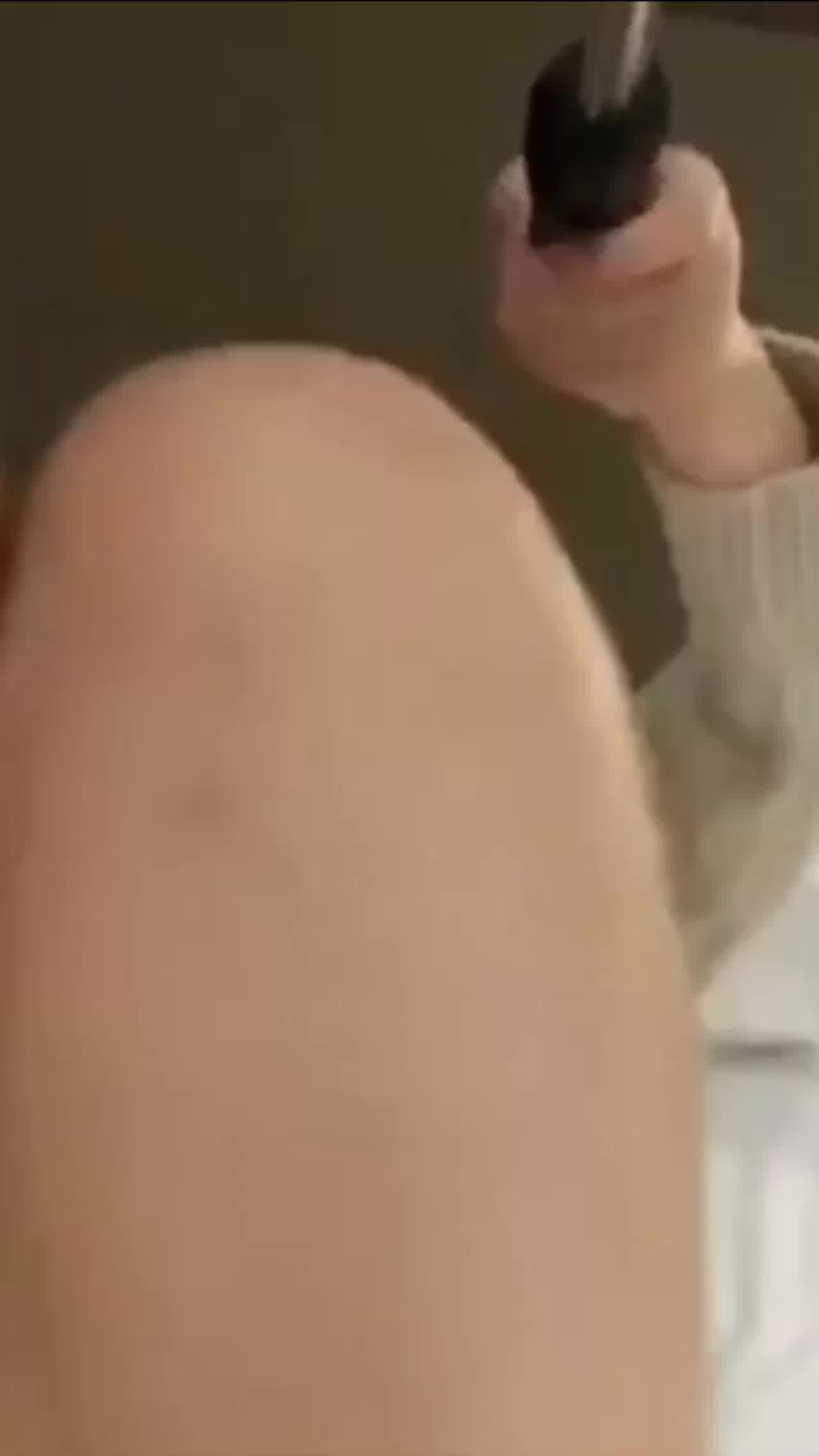  【网爆网红】COS界顶级世界杯，童颜巨乳网红美少女『小尤奈』，自拍露点影片外流 的剧照7