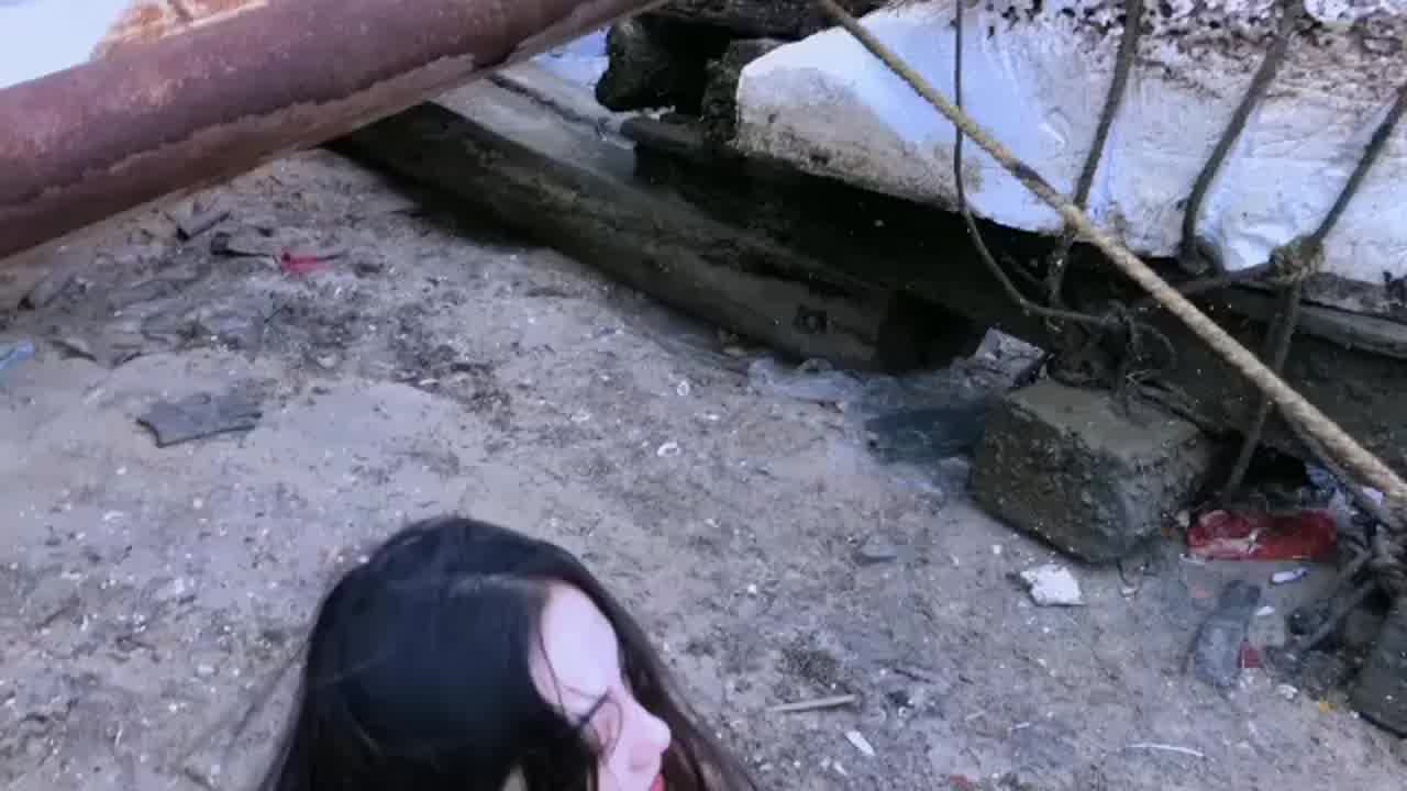  超高颜值S身材女神户外漏出美得流水 的剧照6