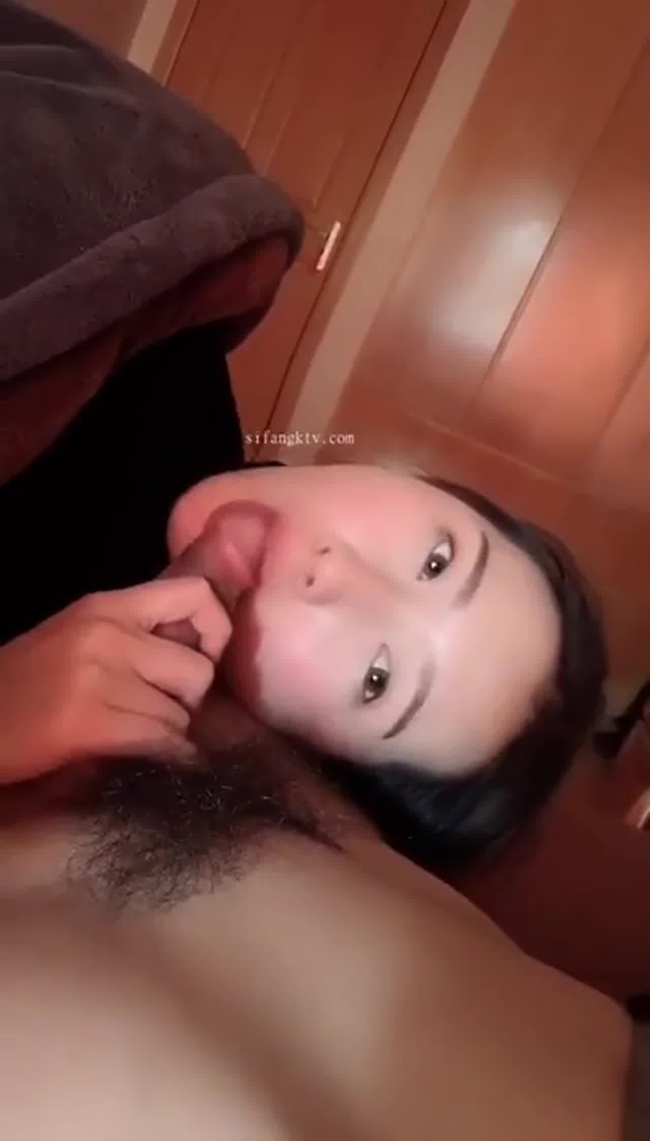  淫靡私生活 人前女神人后母狗 的剧照3