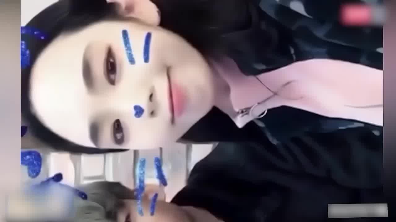  反差女神泄露惨遭网曝，上面深喉下面潮吹喷水内射 的剧照5