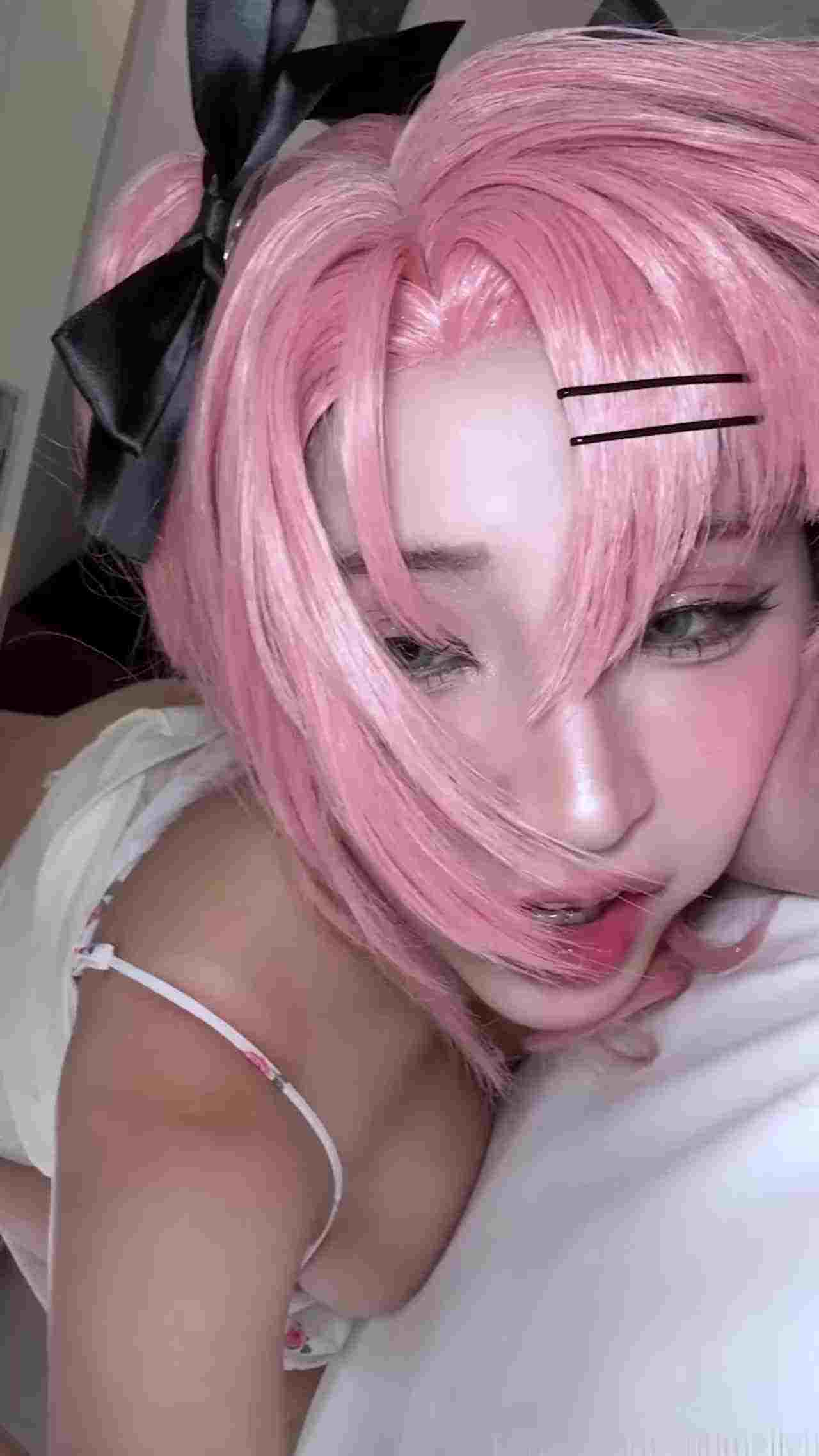  爆操一线粉红天鲍yuumeilyn性欲极强女友大战百回合 的剧照10