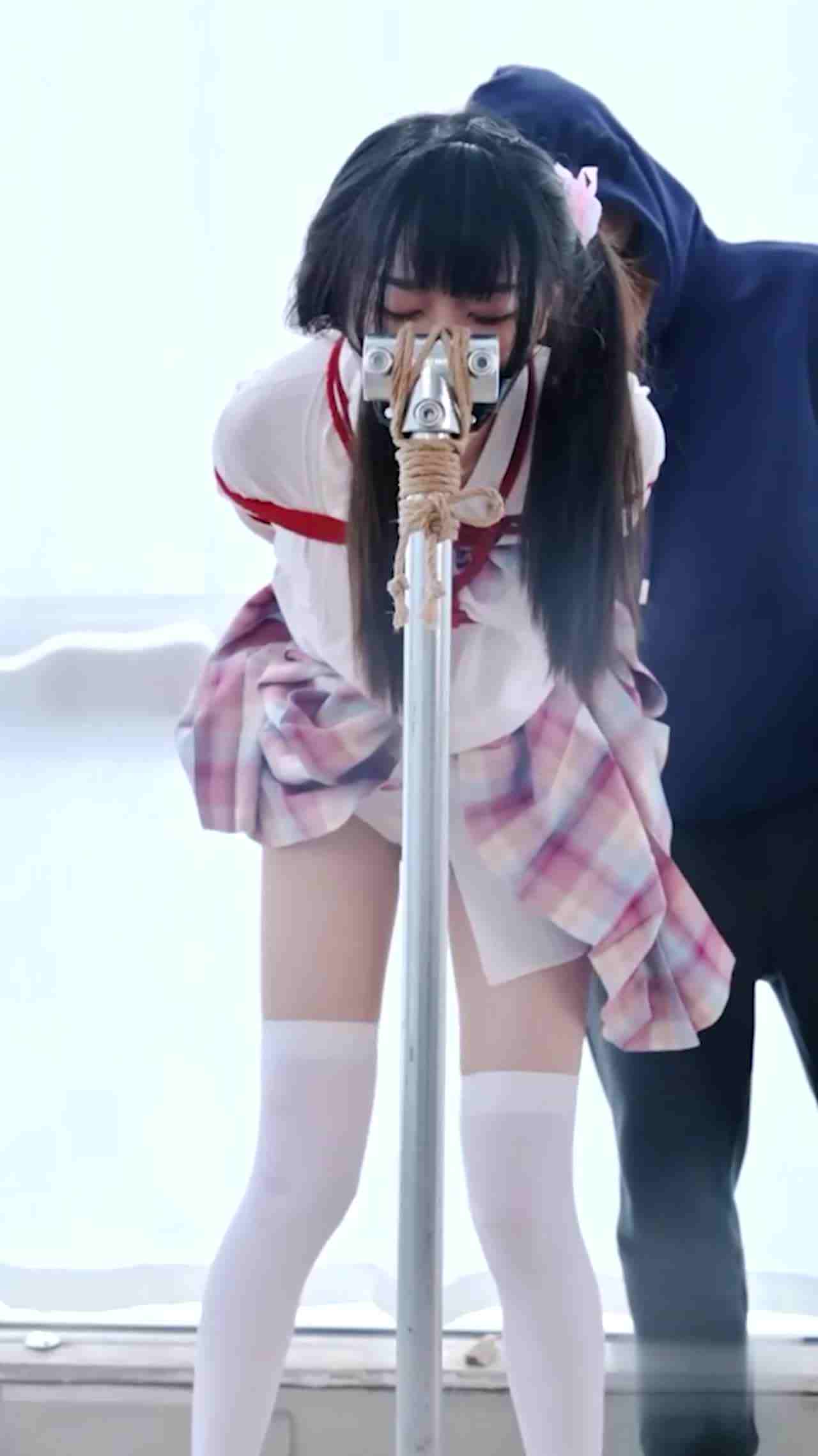  惩戒学院捆绑jk白丝妹子强制高潮 的剧照1