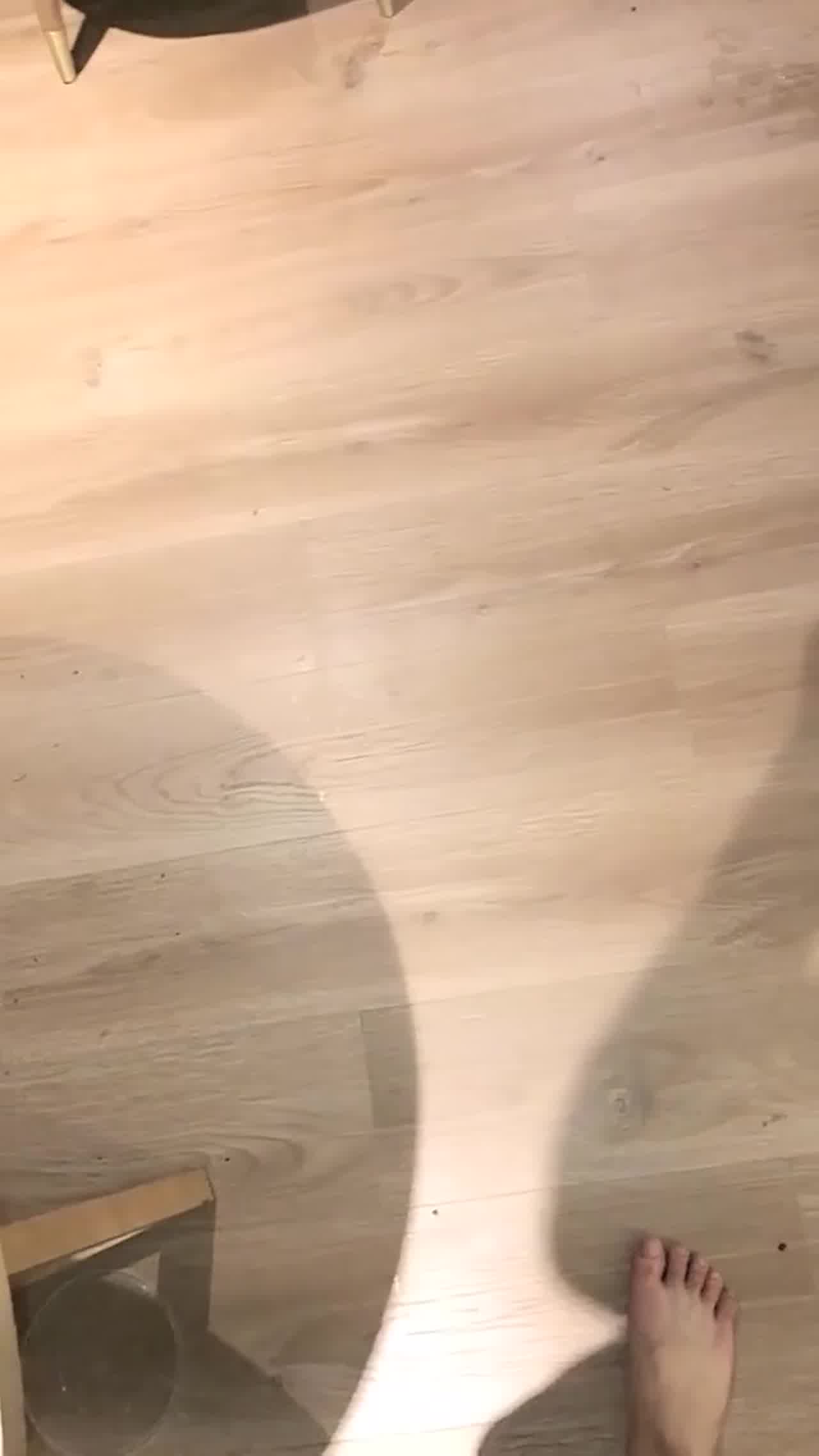  【调教SM】上大学的表妹被表哥偷偷下春药 的剧照7