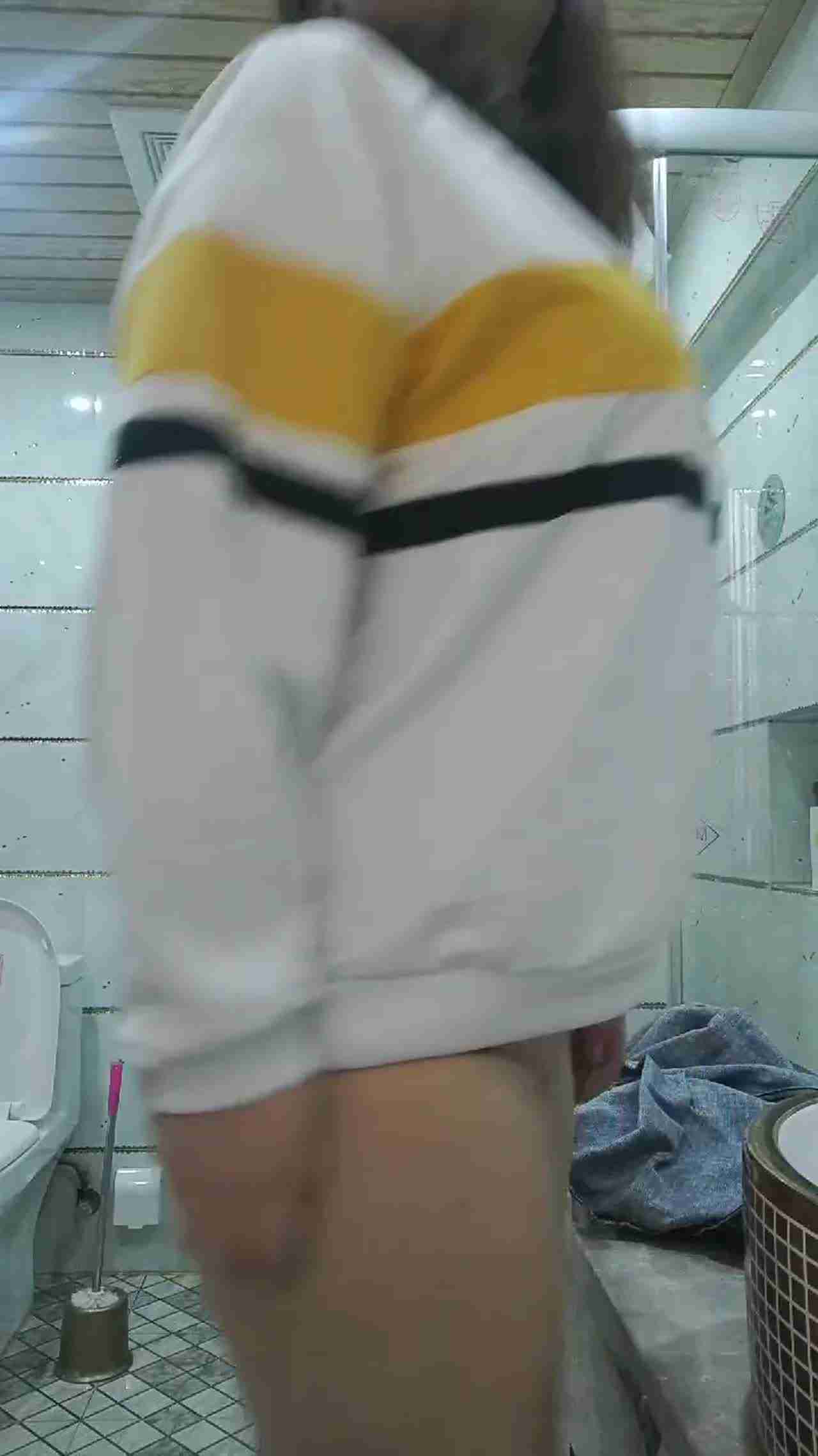  91娜娜，免费观看！往期更精彩 的剧照1