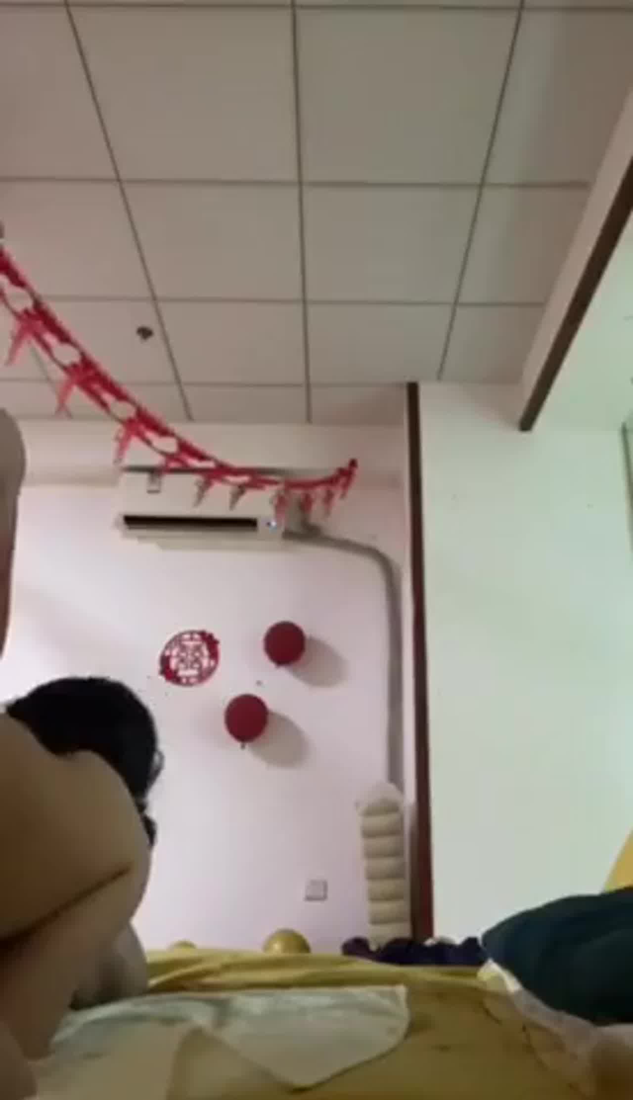  山东潍坊安丘冠珠瓷砖，瓷砖女门事件 的剧照2