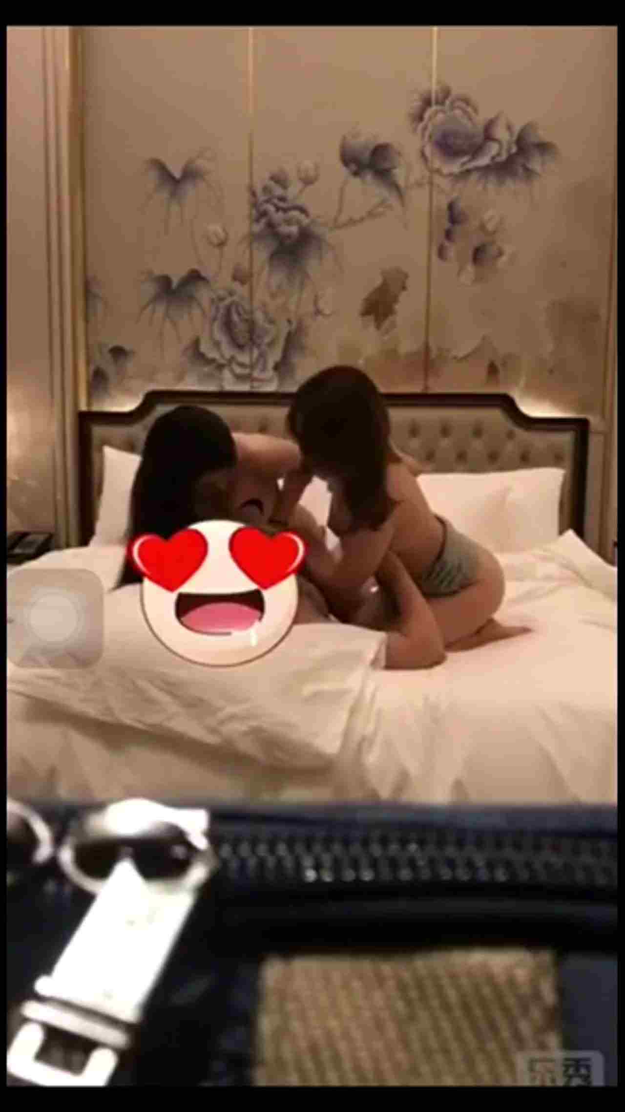  海天盛筵，性爱双排 的剧照10