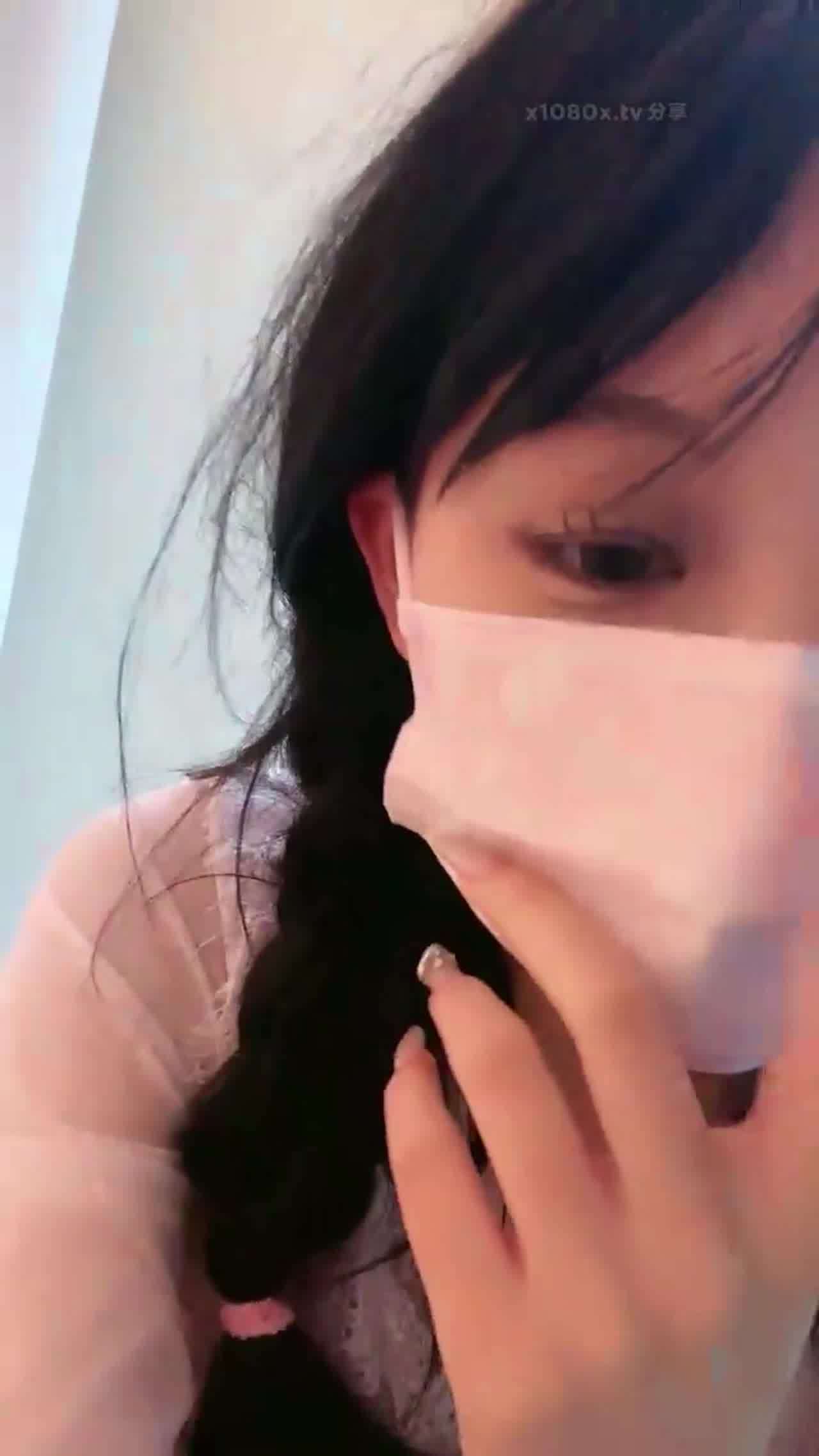  【闻闻酱】做爱教学纯欲少女主播酒店 校花级美女无套约啪 的剧照9