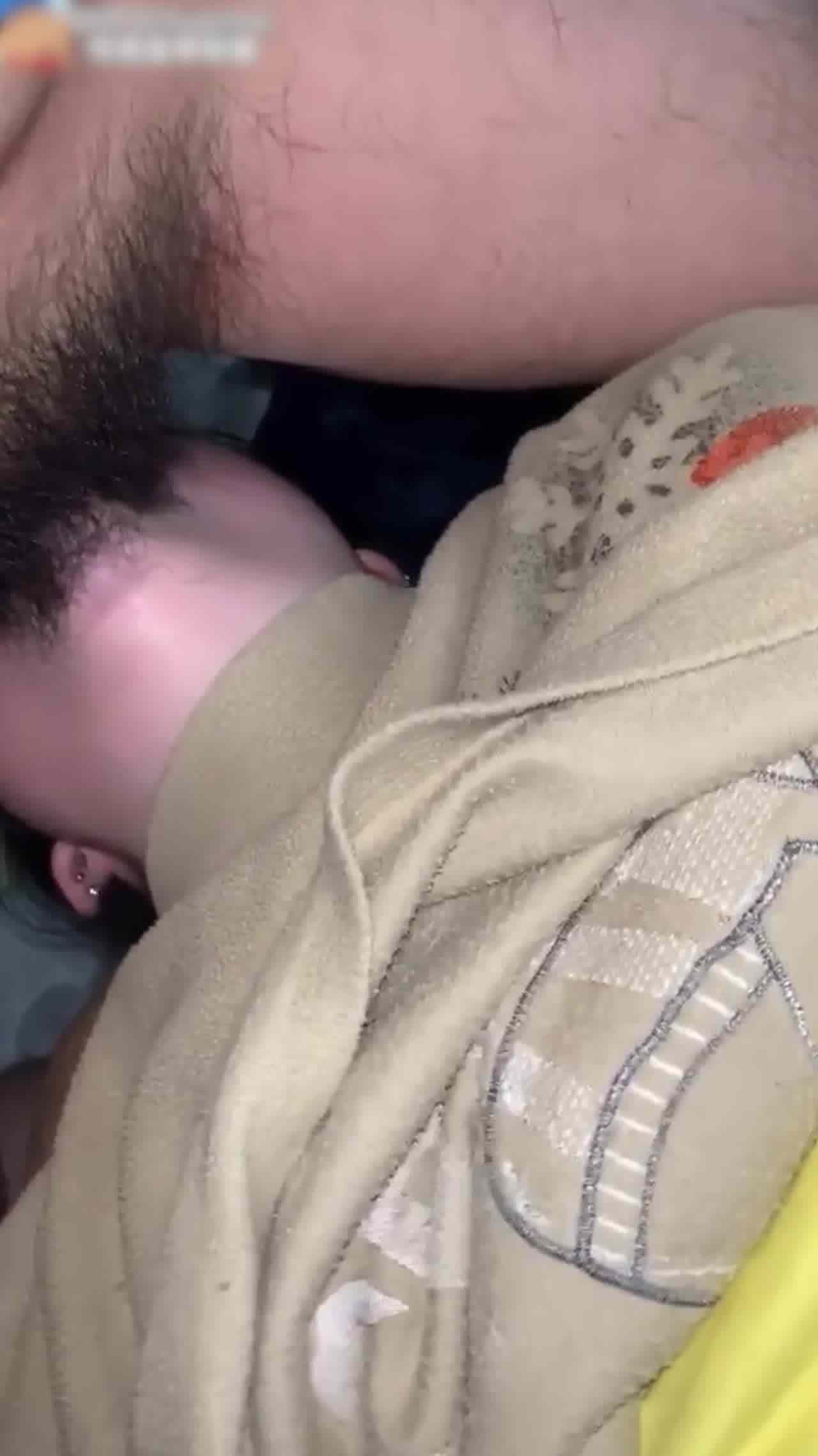  真不能这么玩啊 直接当精壶捅了吧 的剧照6